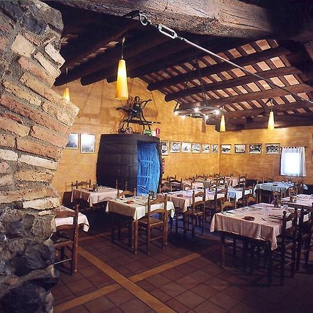 Hostal Mallorquines Riudarenes Εξωτερικό φωτογραφία